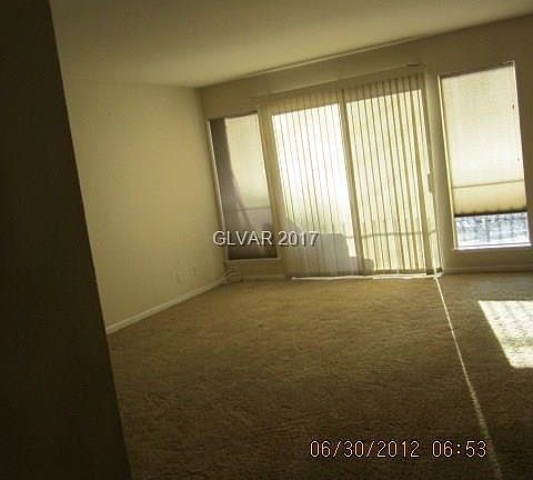 2nd image of 618 Oakmont Ave Unit 2303