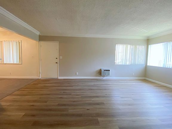 5th image of 355 S Arroyo Dr APT E