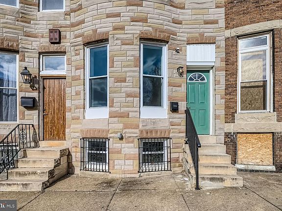 2nd image of 1006 E 20th St