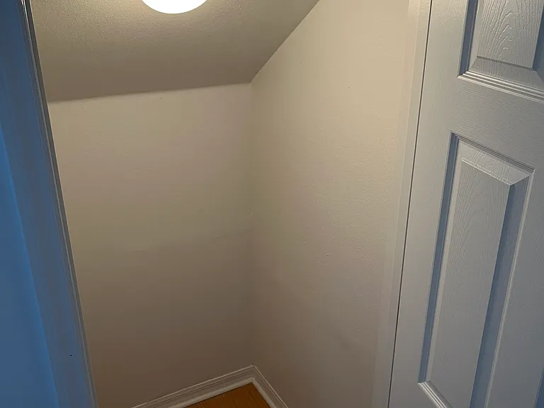 540 Brighton Ct — Photo 30
