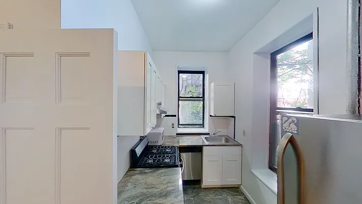 Rented by Living New York | media 8