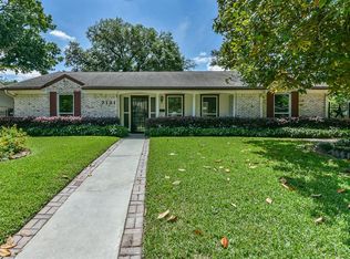 7131 Hartland Ave, Houston, TX 77055