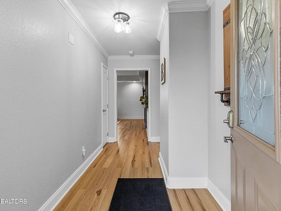 4th image of 1612 Millstone Dr