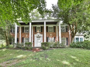 42 Bellerive Acres, Saint Louis, MO 63121
