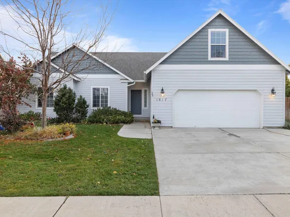 1817 W 28th Ave, Kennewick, WA 99337