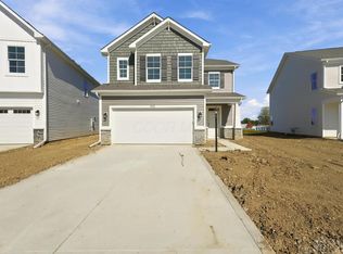 1013 Dawsons Dr, Hebron, OH 43025