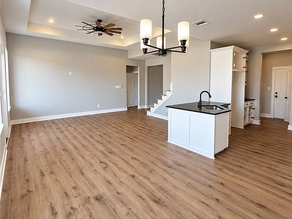 2nd image of 2103 Zebrina Ct