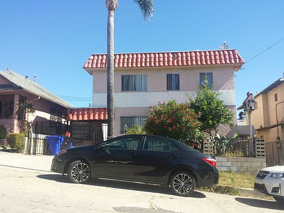 2nd image of 2532 East St
