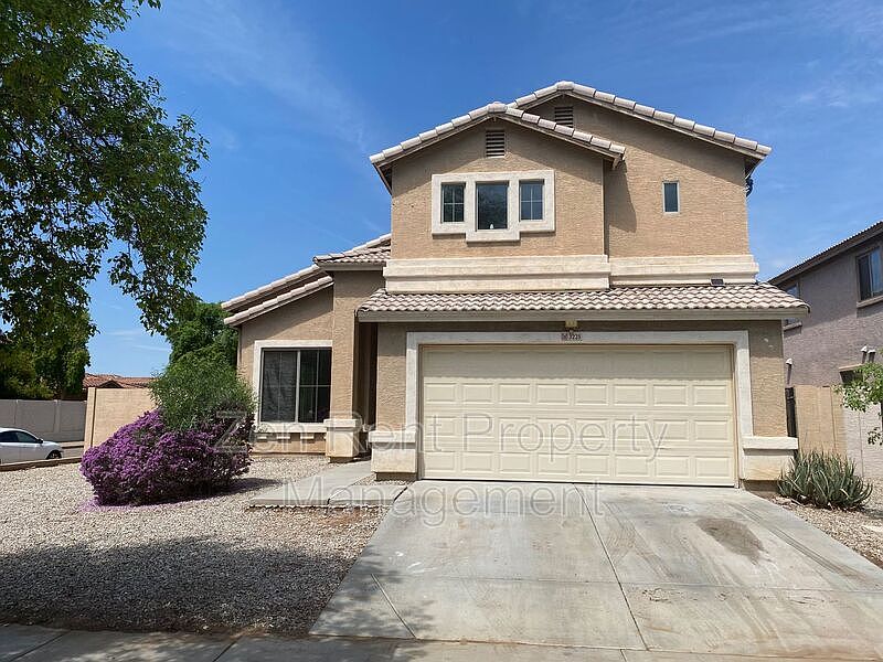 1st image of 3228 S 81st Dr