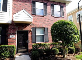 1821 Kemah Village Dr, Kemah, TX 77565