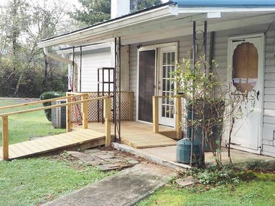 4762 Pilot Rd NE, Pilot, VA, 24138