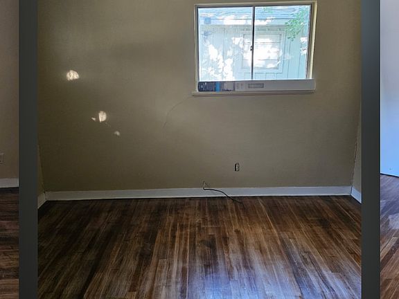 3rd image of 1548 Dianne Dr