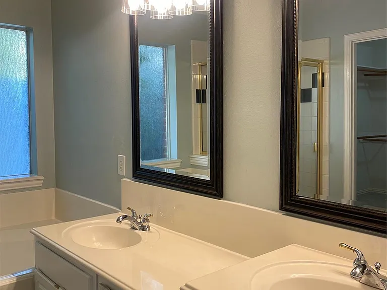 8312 Spinnaker Bay Ln — Photo 19