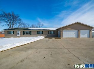 7725 NE 19th Ln, Ankeny, IA 50021