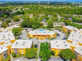 17, Deerfield Beach, FL 33064