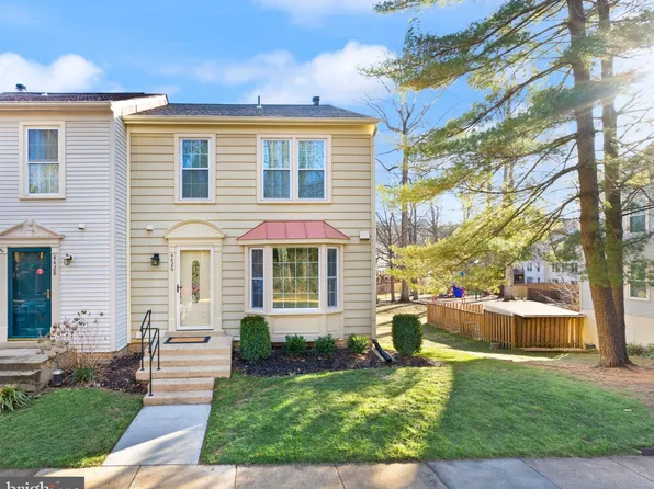 4426 Holly Ave, Fairfax, VA 22030