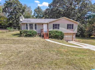 6839 Briarwood Dr, Pinson, AL 35126