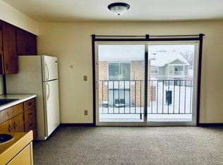 334 Beeline Rd APT 10, Holland, MI 49424