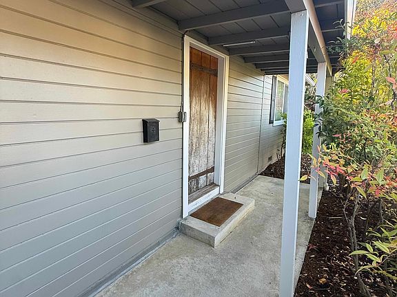 3rd image of 291 La Questa Dr #B