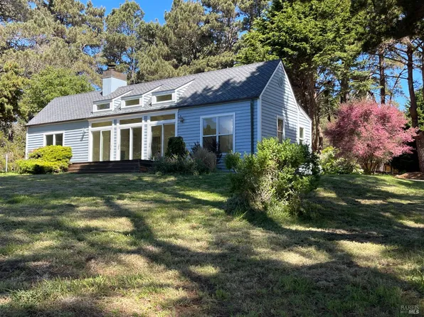 45300 Headlands Drive, Little River, CA 95456