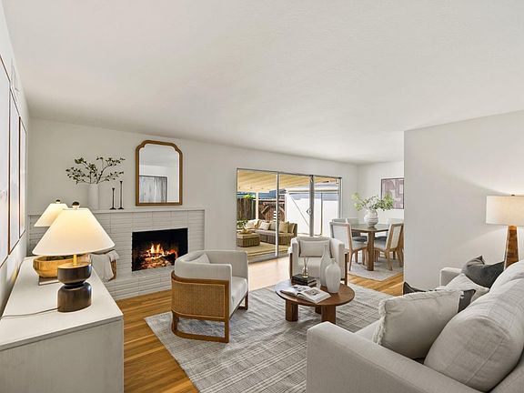 3rd image of 1168 Ravenscourt Ave
