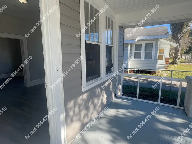 1243 Ida St — Photo 8