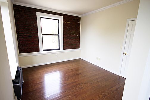 3rd image of 14 Park St APT 32