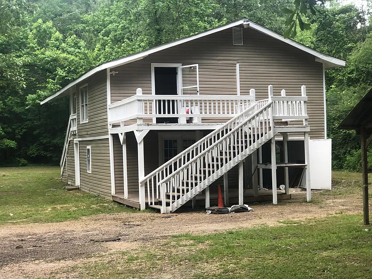 349 Melissa Ave — Photo 2