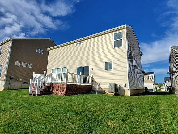 3rd image of 8853 Conestoga Valley Dr