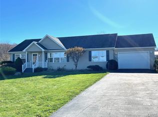 1006 Barnaby Rd, Elbridge, NY 13060