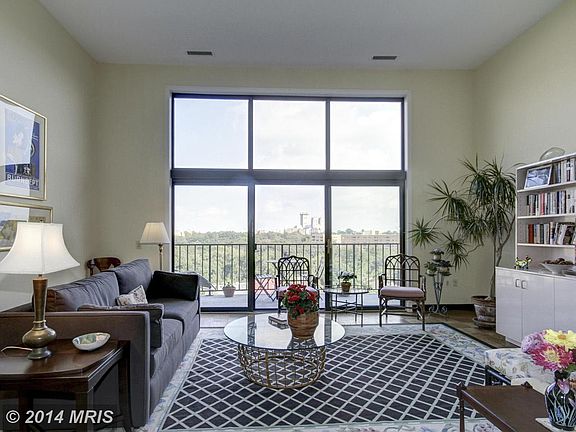 3rd image of 3101 New Mexico Ave NW APT 835