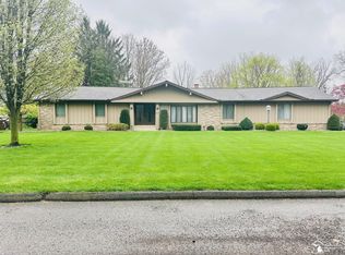 2057 W Stateline Rd, Temperance, MI 48182