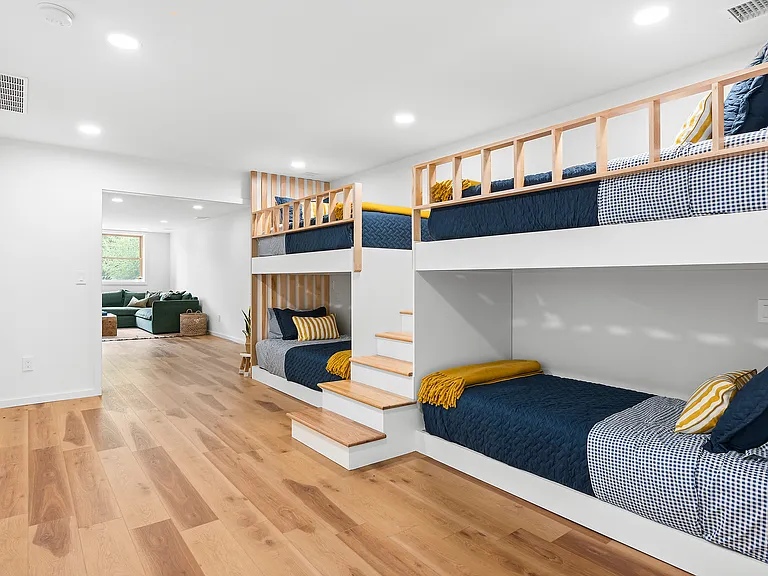 4 S Gibson Pl — Photo 17