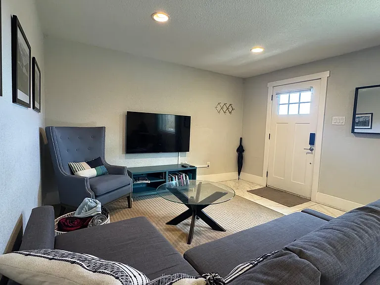4170 W 10th Ave — Photo 4