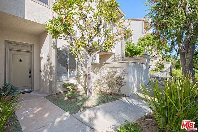 1st image of 1764 Palisades Dr