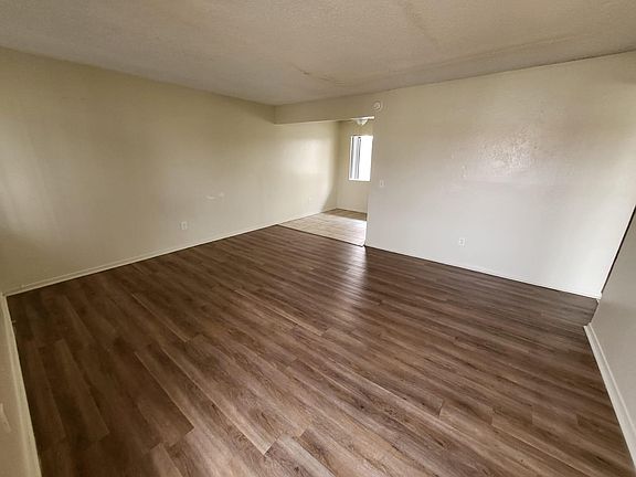 4th image of 245 S Yale St APT 3
