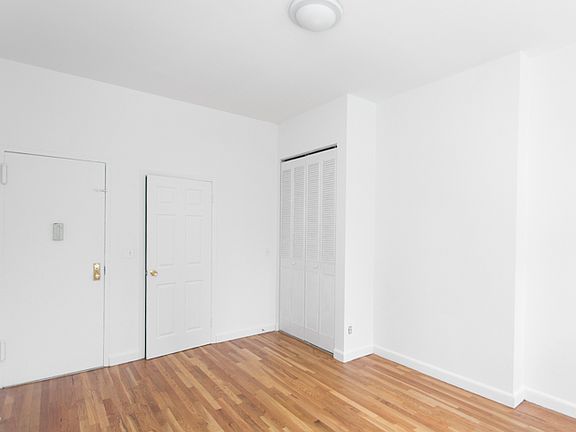 2nd image of 1388 2nd Ave APT 4B