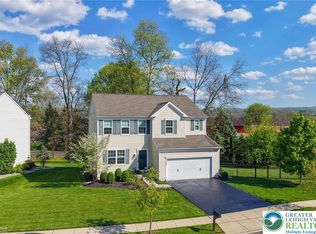9254 Windy Bush Ln, Breinigsville, PA 18031