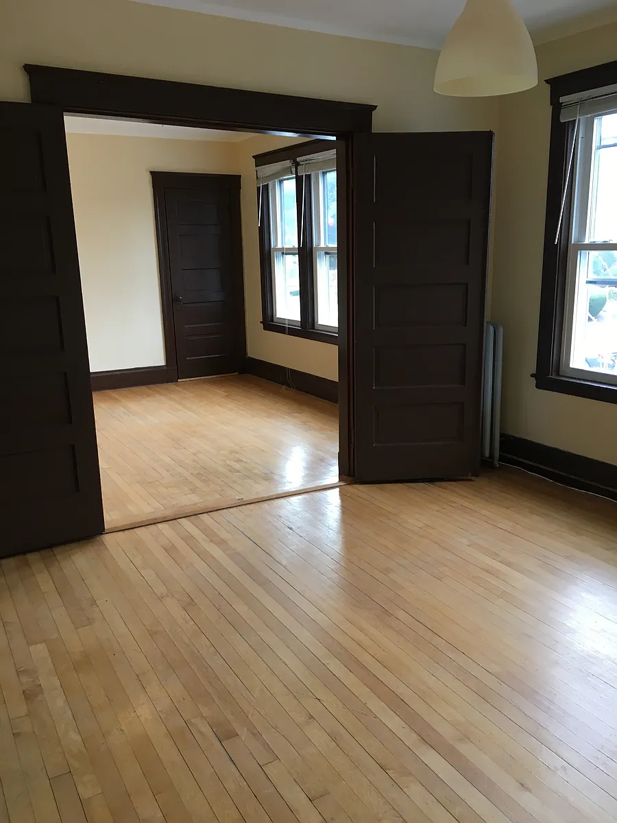 Building Photo - 138L Main St #L