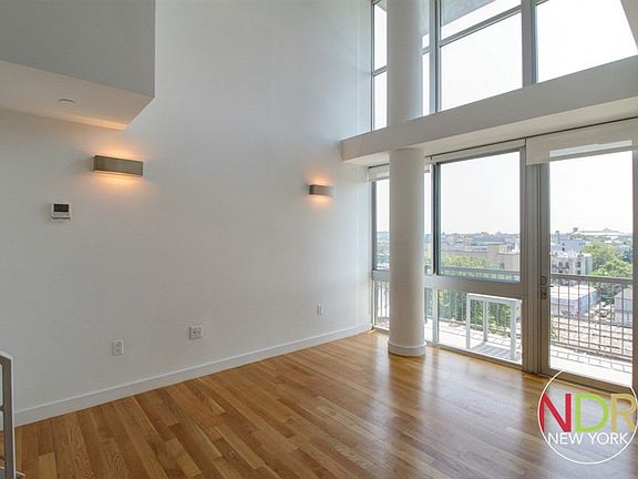 3rd image of 339 Greene Ave APT 10C
