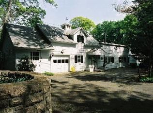 24 Midwood Dr, Greenwich, CT 06831