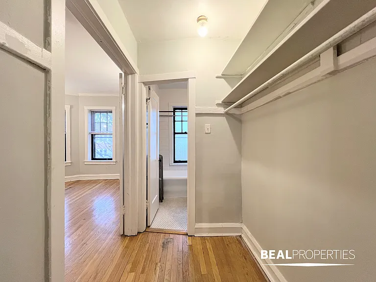 2100-2112 W. Ainslie-4908-4910 N. Hoyne Chicago, IL 60625 — Photo 18