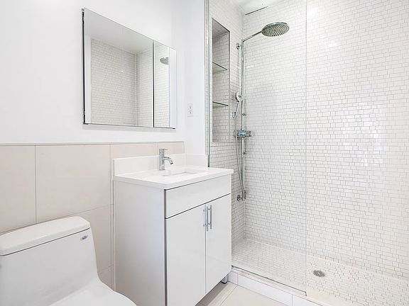 3rd image of 110 Green St #C503