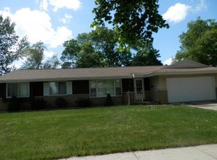 1833 N Mason St, Appleton, WI 54914