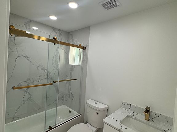4th image of 10449 Memory Park Ave #10447