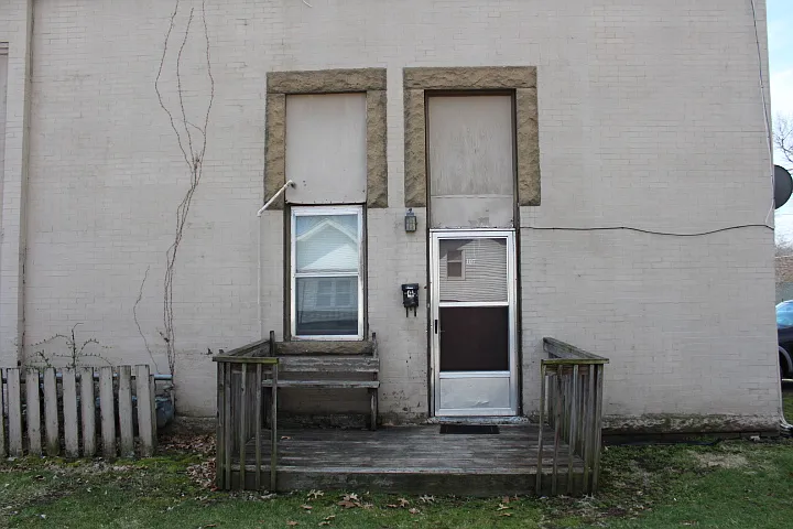 Building Photo - 417 N 10th St