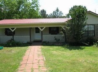 11 Mary Sollie Rd, Lumberton, MS 39455