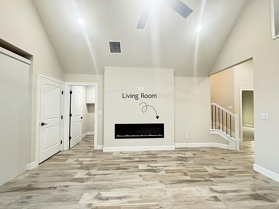 5th image of 3100 SW Lovely Ln