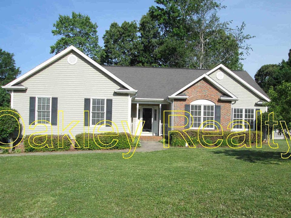 1st image of 1519 Crowders Woods Dr
