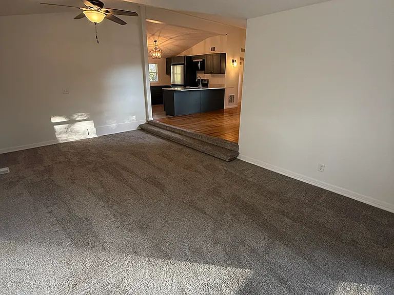 2126 Kessler Cir — Photo 6